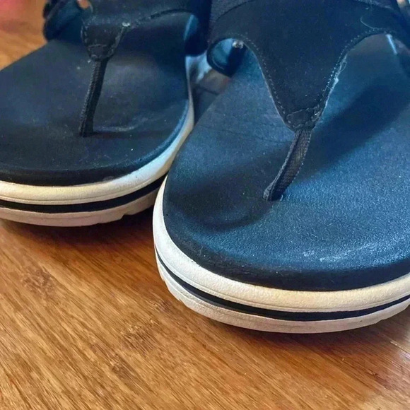 Skechers luxe foam women’s black thong sandal - size 9 - Picture 2 of 7